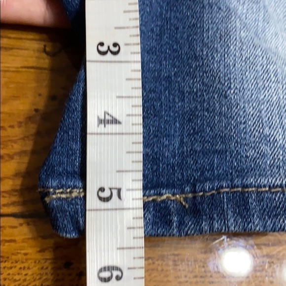 Mudd Distressed Shorts Size 5 - Picture 6 of 7